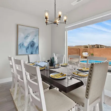 Villa Luxury Poolside Retreats Near Zion L Private Pools